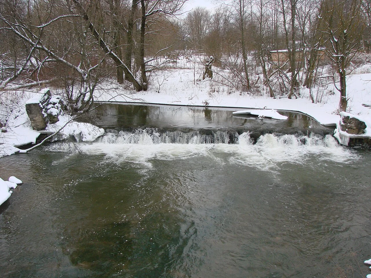 Водопад в Горбунках
