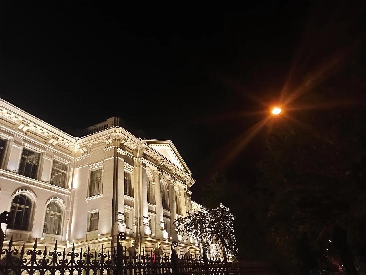 Главное здание Политехнического университета